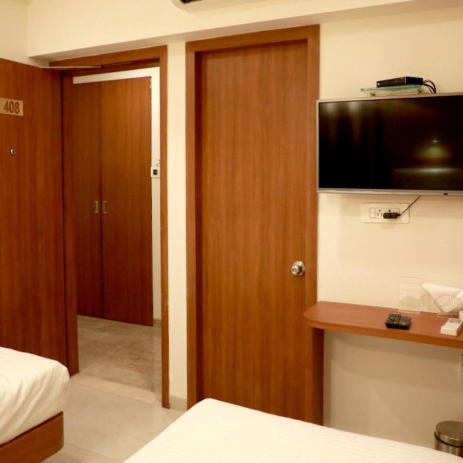 Hotel Lords, Fort Mumbai Exteriör bild